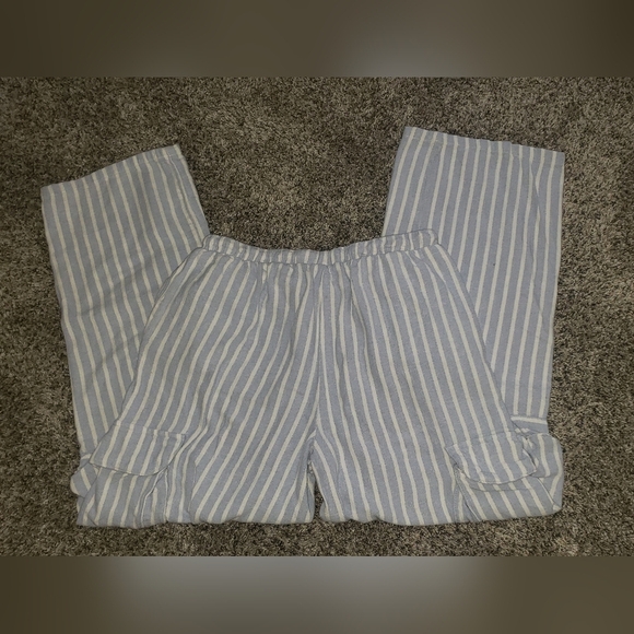 Happily Grey | Soft Wide Leg Striped Cargo Pants - Picture 6 of 6